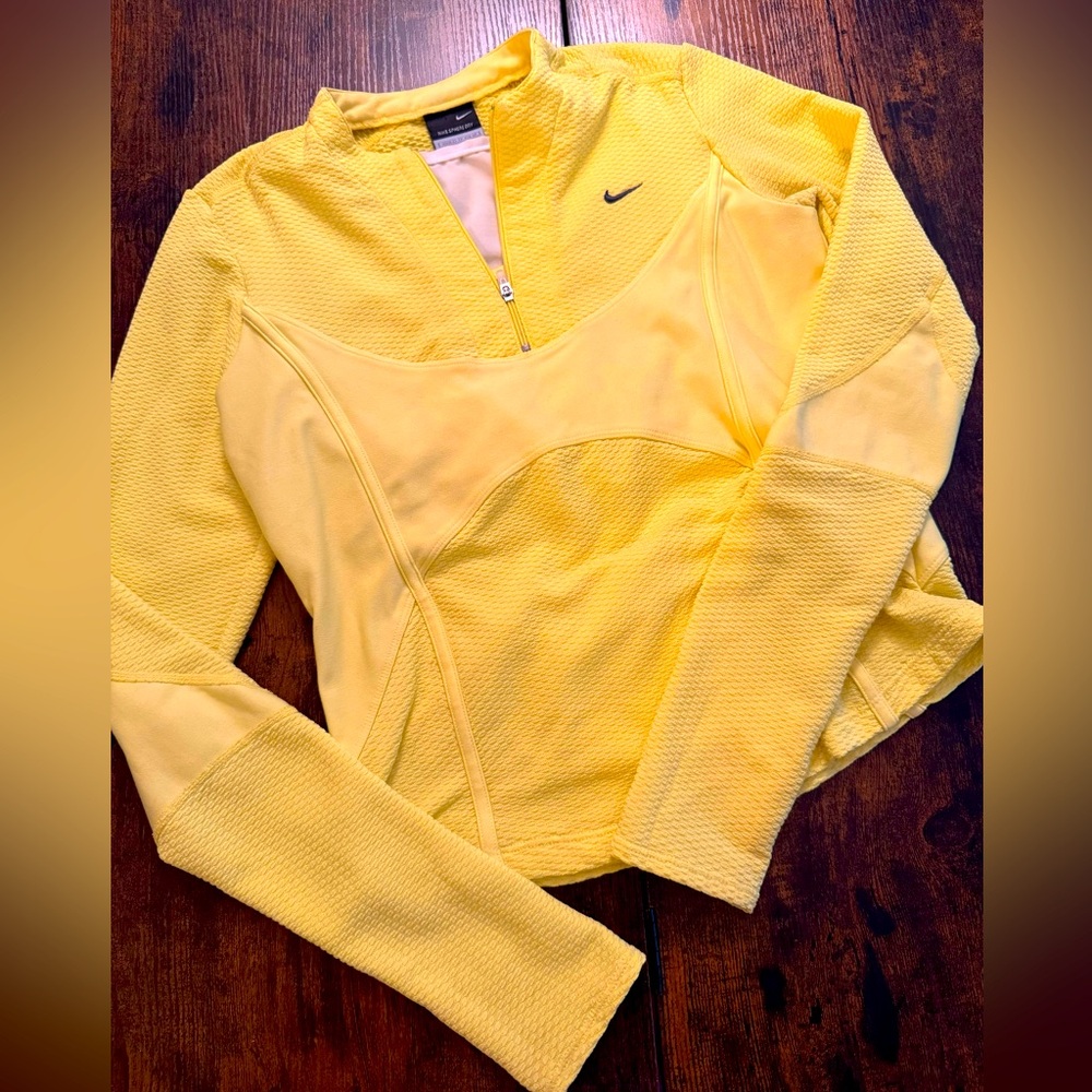 Size XS Nike workout attire.